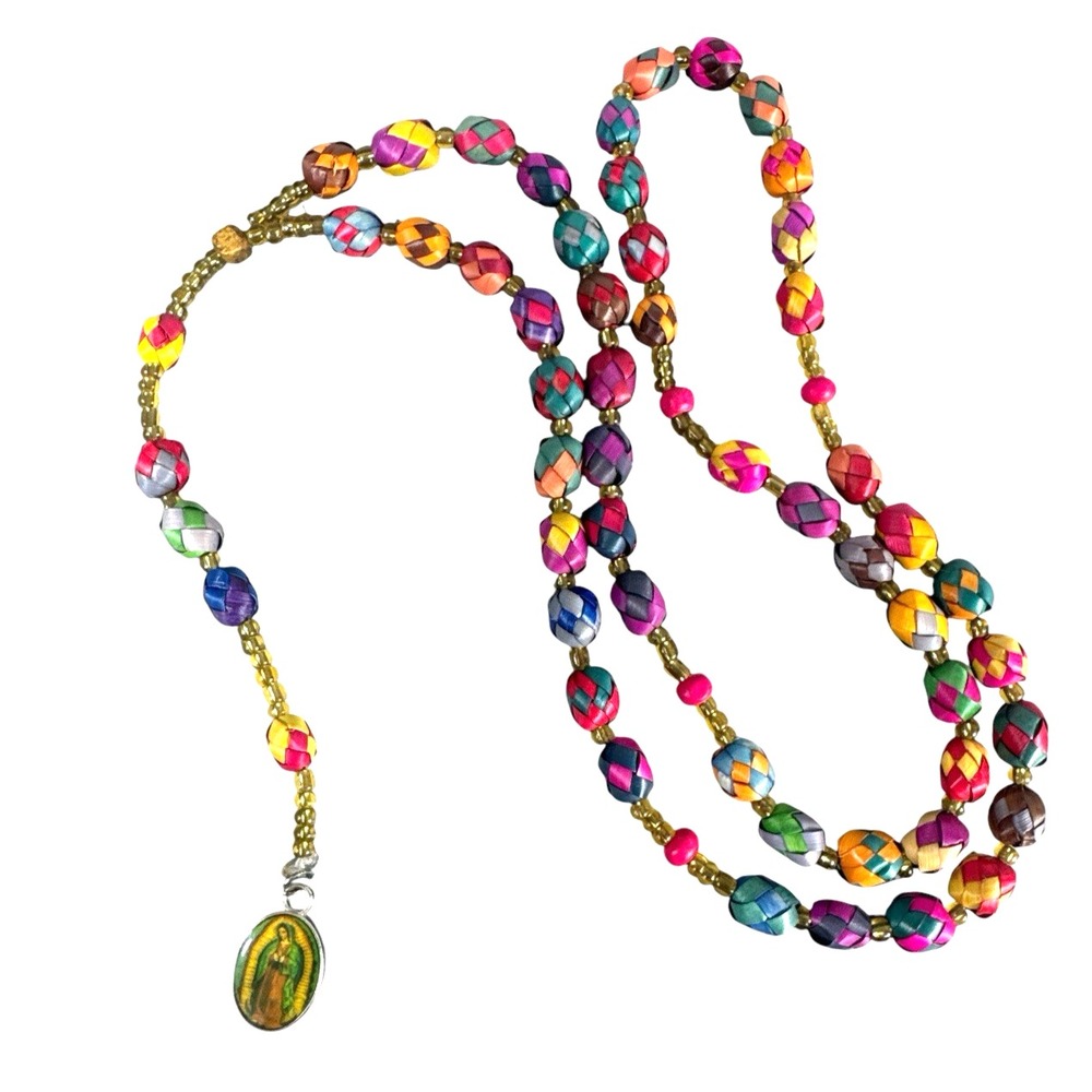Handcrafted Talavera Rosary – Painted Beads in Dried Plantain Leaves, Artisanal